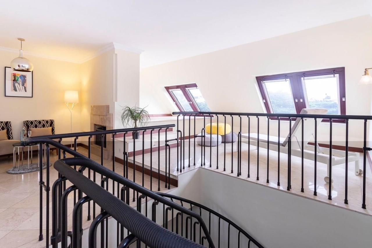 Heart Of Ocean Dulpex Estoril Apartment Exterior photo